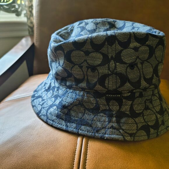 Coach Signature Denim Bucket Hat – Like New - Picture 2 of 4